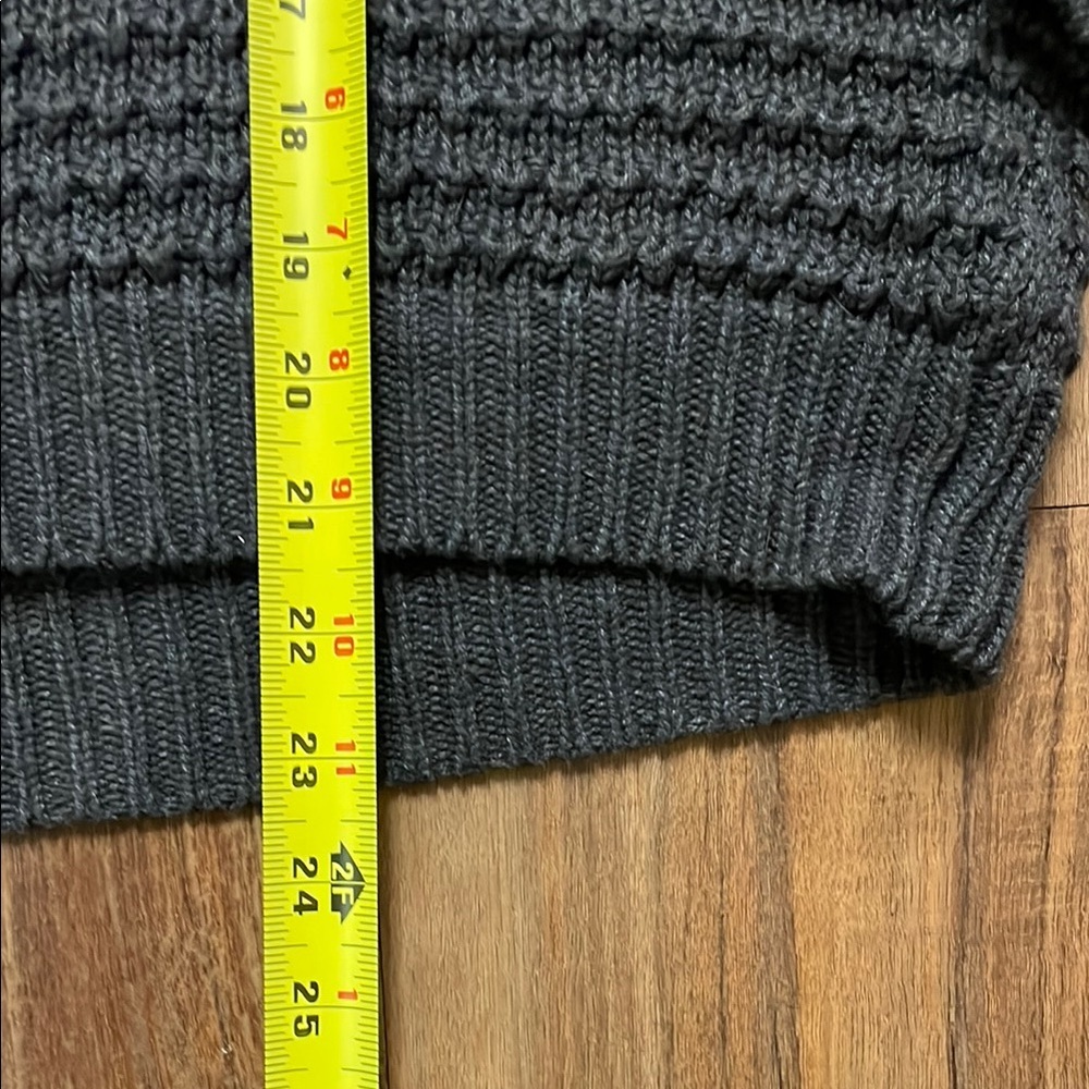 Universal Thread Women's Graphite Knit Sweater Si… - image 6